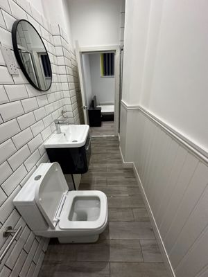 Photo 6- click for photo gallery